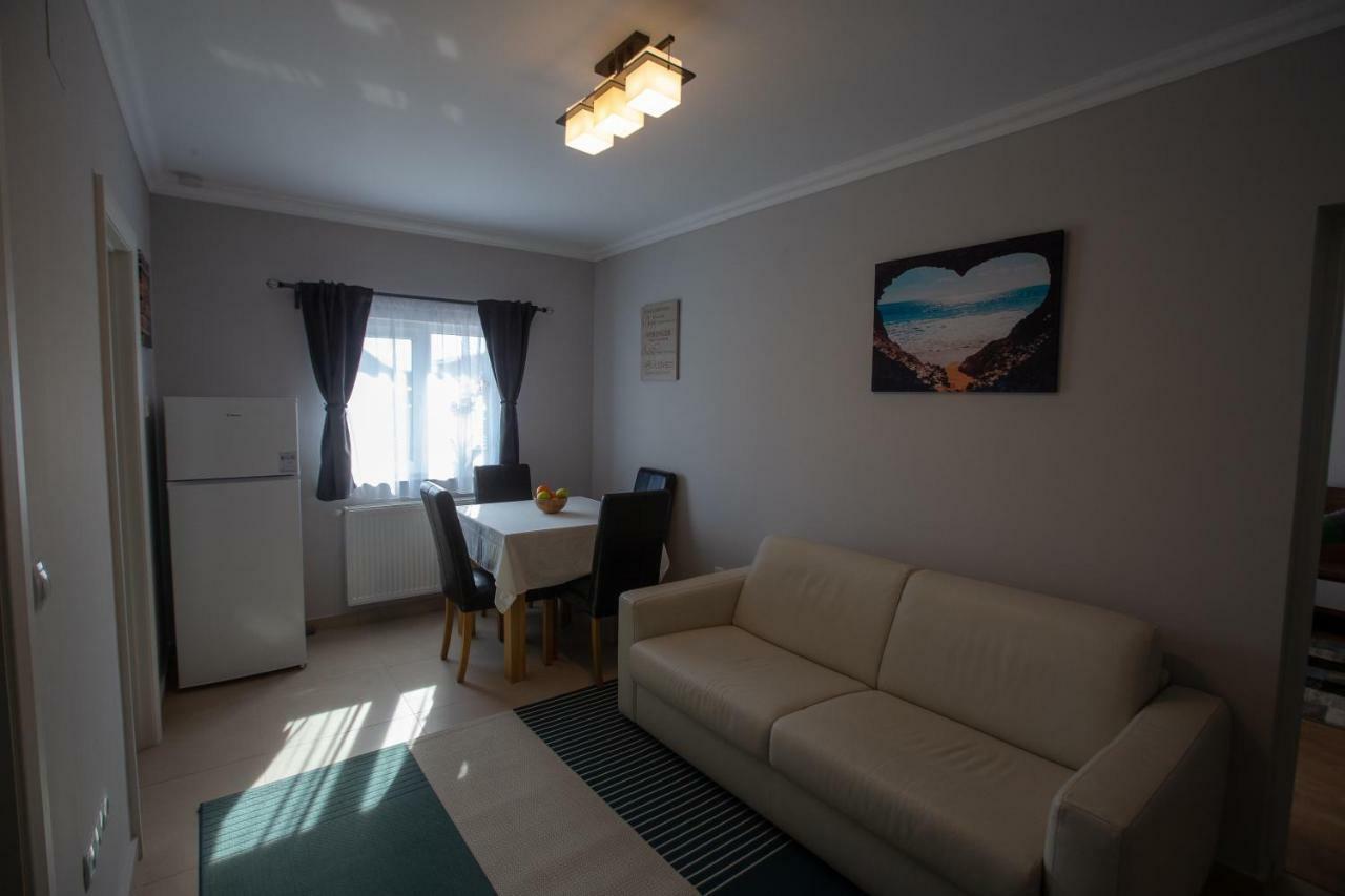Apartament Saguna Nagyszentmiklós Kültér fotó